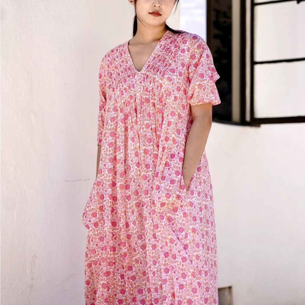 Pink Floral Maxi Dress with Pintuck V-Neck and Three-Quarter Sleeves - Picture 7 of 8